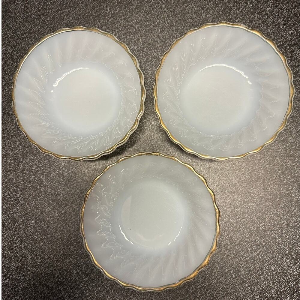 Set of 3 Vintage Anchor Hocking Oven Ware Suburbia Gold Trim Swirl Desert Bowls